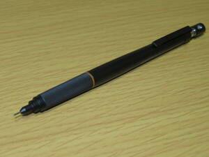 ◆TOMBOW トンボ :製図用シャープペン MONOTECH 0.5 0.5㎜　ブラック