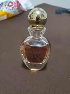 ノーティーアリス　ヴィヴィアン　30ml 香水