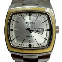 DIESEL ディーゼル　DZ-4063スクエアケース　デイデイト　3針　腕時計　クォーツ　メンズ腕時計_画像2