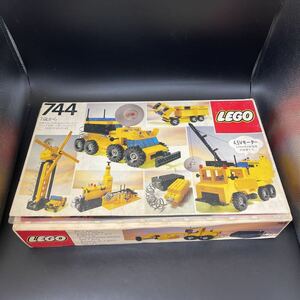 Y10181534 LEGO 744 ビンテージ　レゴ　レゴテクニックの元祖　中古現状品 1970年代後半から80年代　揃っているか不明　ジャンク扱い