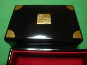 ☆智☆ M007　金沢 箔一　小物入れ　名刺入れ　金沢箔　工芸品　金箔部分市松模様　合成漆器　美品 デスク小物入れ　歌舞伎俳優コラボ商品