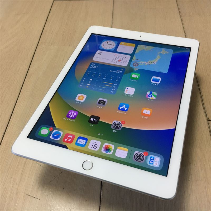 iPad 第６世代 Wifi 32GB シルバー㉓-