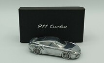 【美品】【未使用】ポルシェ911ターボ ペーパーウエイト メタルカー コレクション インテリア 置物_画像2