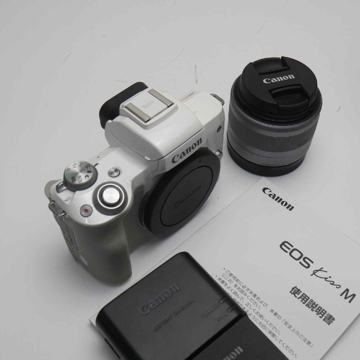CANON EOS Kiss M EF-M15-45 IS STM レンズキット [ホワイト