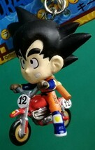 孫悟空　バイク乗り　ドラゴンボール　 ライディングドラゴンボール キーホルダー　フィギュア_画像3