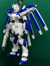 Hi-νガンダム　ハイクオリティキーホルダー　ヒストリーコレクション　ハイ ニュー　Hi-ν フィギュア_画像2