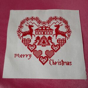 【クーポン使えます☆】クロスステッチ　完成品　クリスマス　トナカイ　刺繍 ハンドメイド