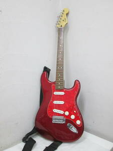 (90)♪Squier by Fender スクワイア フェンダー STRATOCASTER ストラトキャスター エレキギター 赤系 動作未確認 現状品
