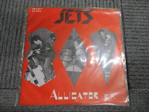 B183　棚４　現状品　The Jets　　洋楽　ALLIGATOR COME ACROSS　WALL FLOWER　　アリゲーター　　ウォールフラワー