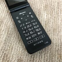 docomo ドコモ 富士通 FUJITSU F-03L arrows ワンプッシュ ガラケー 利用制限○ 携帯電話 黒 ブラック_画像4