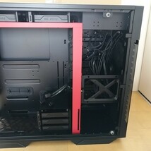 PCケース InWin IW-BXR148 Red/Black ◇ 強化ガラス／フルタワー／モデル509／Extended-ATX ATX MicroATX Mini-ITX／動作確認済 清掃済_画像5