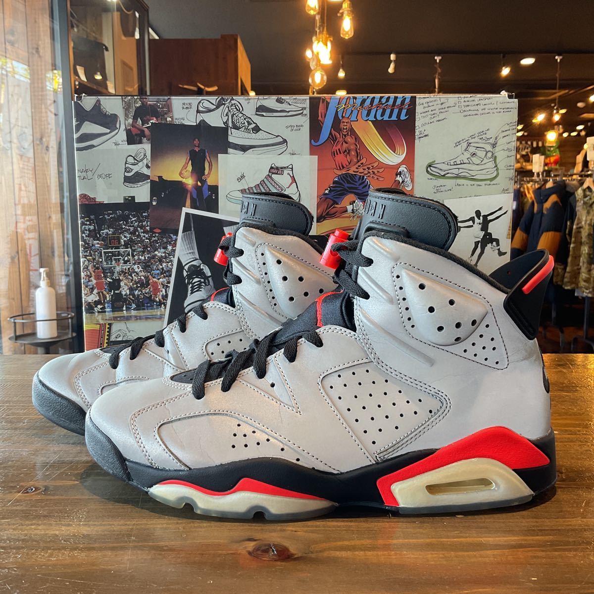 ヤフオク! -「jordan 6 インフラレッド」の落札相場・落札価格