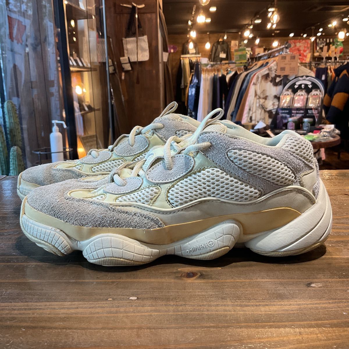 Yahoo!オークション -「yeezy 500」(アディダス) (スニーカー)の落札