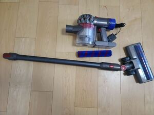 dyson　ダイソン　V8　電池しっかりあります　中古品