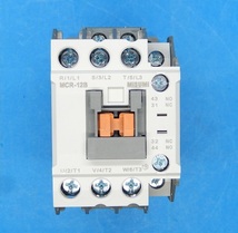 MCR-12B DC24V　コンタクタ　ミスミ　未使用品_画像3