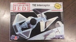 mpc TIE　Interceptor 1-1972 (スター・ウォーズ ジェダイの復讐) 未組み立て 直接引き取りは歓迎