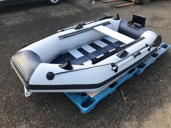 二人用ゴムボート スラットフロア ロッドホルダー モーターマウント付最大3馬力