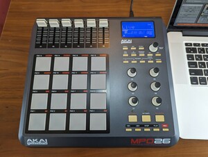 AKAI MIDI контроллер MIDI Akai Professional MPD26 16PAD abletonlive8 MPC