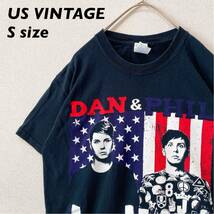 US古着　半袖Tシャツ　DAN&PHIL バンドTシャツ　ロック　男女兼用　Sサイズ　ユニセックス　ビッグプリント　黒色_画像1