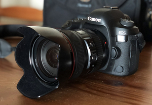  home delivery rental 3 day # Canon EOS 5D Mark Ⅳ+EF24-105mm F4L IS USM#5,800 jpy /3 day 