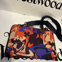 送料込●新品●価29700円 Vivienne Westwood サコッシュバッグ オーブ柄 赤青マルチC 塩ビ×牛革 ヴィヴィアンウエストウッド ビビアン_画像3