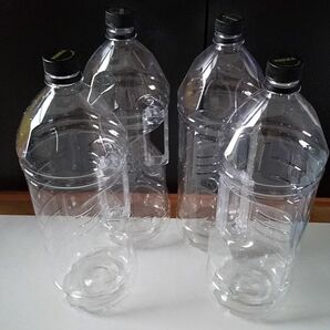 4Lペットボトル4本　災害用　非常用　水タンク　断水　水の保存　ガーデニング　水やり　使い方いろいろ　4リットル　4リッター