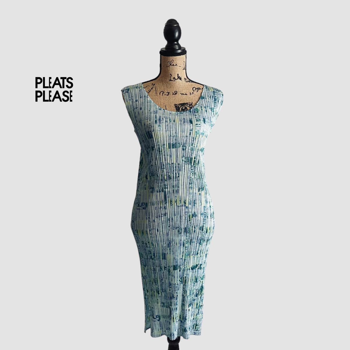 未使用品・極美品】PLEATS PLEASE 総柄 ノースリーブ ワンピース-