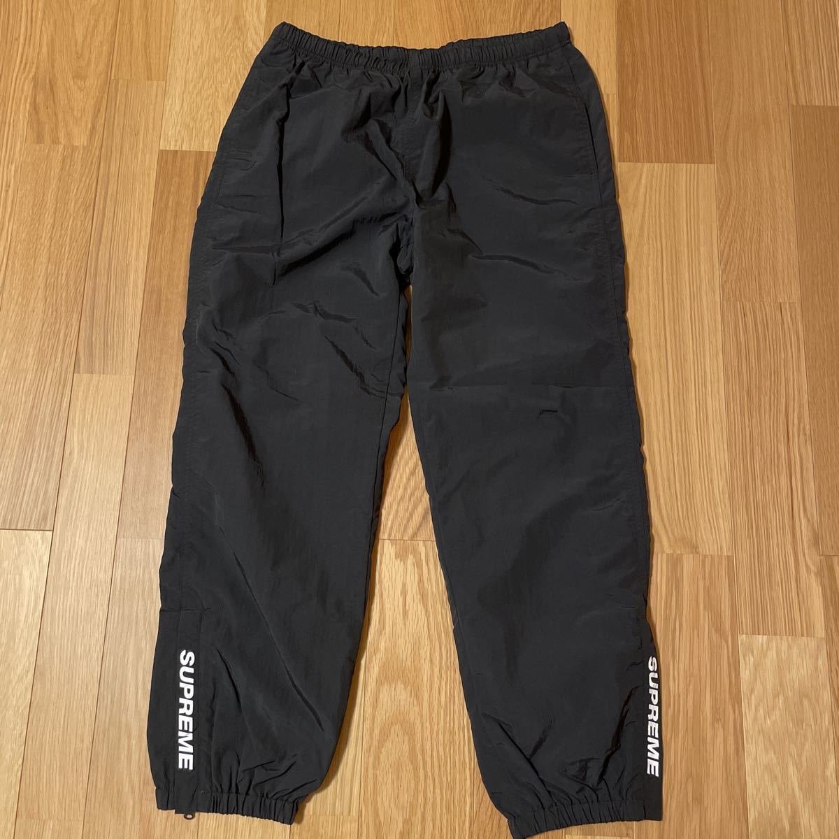 Yahoo!オークション -「supreme warm up pant」(男性用) (シュプリーム