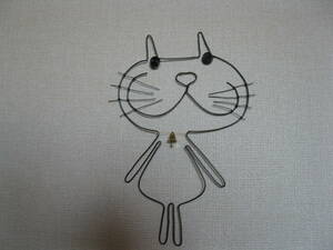 猫　鈴猫　ワイヤーアート　ワイヤークラフト　針金細工　ハンドメイド　壁飾り