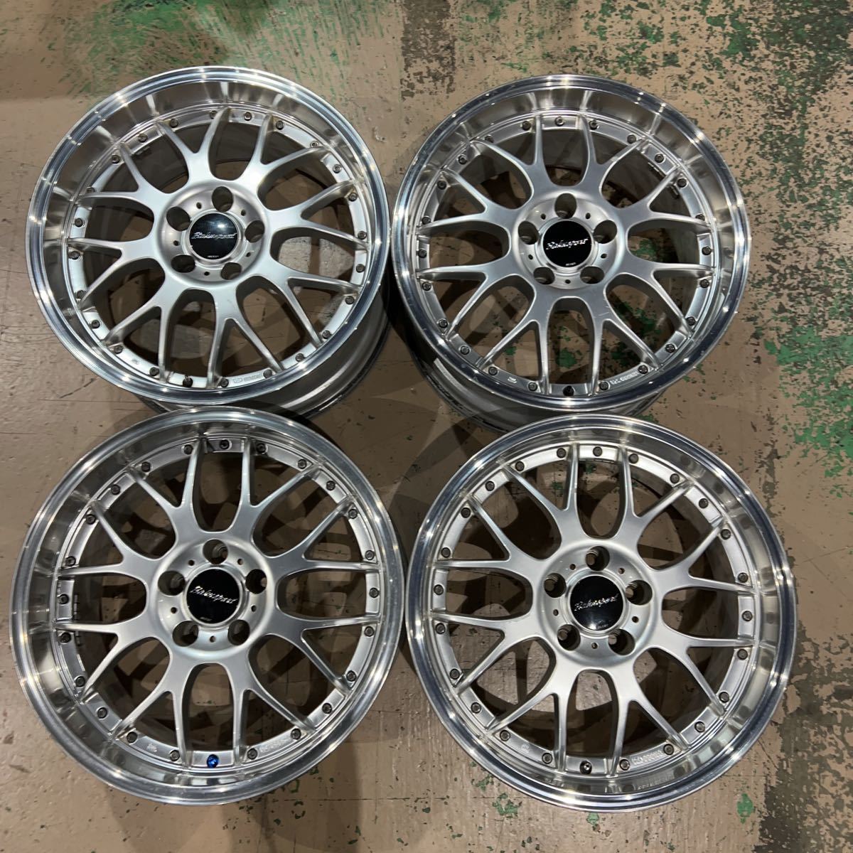 ヤフオク! -「18インチ 深リム 8.5j」の落札相場・落札価格