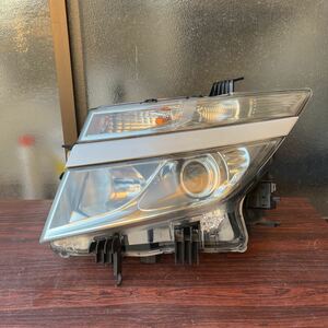 日産 エルグランド TE52 純正 ヘッドライト 左（助手席側）KOITO 100-23008 HID カラー番号 QAB (231148N)