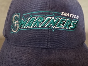 激レア USA購入 80年代? ビンテージもの 【LOGO 7】 MLBメジャー シアトル マリナーズ 【Seattle Mariners】 ロゴ刺繍入りキャップ 中古品