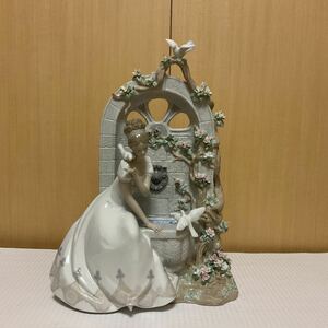 LLADRO リヤドロ フィギュリン SPRING OF LOVE 愛のさえずり LLADRO - Spring of Love 2000体限定　現状品