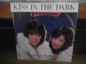 EPシングル☆PINK LADY(ピンクレディー)/KISS IN THE DARK(キッスインザダーク)☆女性アイドル/ポップス☆US-PRESS/米国盤