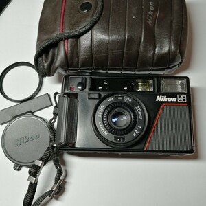 完動美品　Nikon L35AF ピカイチ　684　ISO1000 　コンパクトフィルムカメラ　