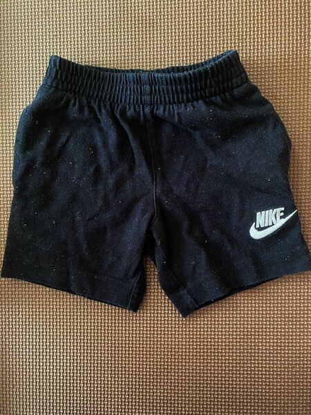 NIKE 短パン　86-92cm 1-2yrs