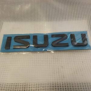 【送料無料】ISUZU(いすゞ) 3Dエンブレム(両面テープ付) マットブラック　①