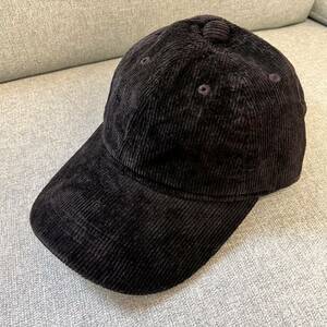 未使用品！ コーデュロイ キャップ 帽子 頭囲約58cm 調節可能 ブラック 黒