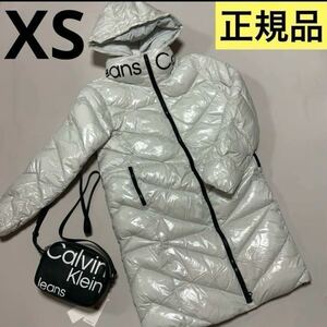 洗練されたデザイン　Calvin Klein Jeans ウインタージャケット XS　J20 J219827