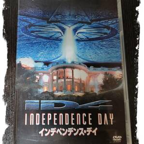 同時購入で100円　[DVD]　インデペンデンス・デイ・0010