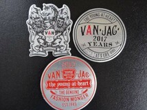 ★送料無料!!VAN JAC ヴァンヂャケット 2017YERARS記念8cm二種丸タイプ&ユニコーン向い獅子アルミステッカー三枚セット★_画像1