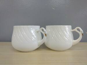 最終値下げ！ M321　棚へ　現状品　maruri BONECHINA　スワンカップ2個セット　ティーカップ　コーヒーカップ　マルリ　10/11