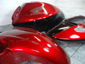 * Hornet 250 DX: candy - Play Gin g red original part exterior set as good as new *