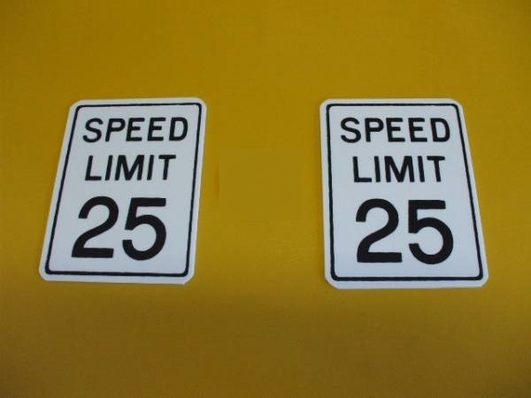 ＵＳミニ交通標識「SPEED LIMIT 25」２枚セット・送料無料
