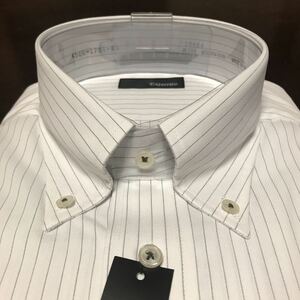 百貨店販売品　Exterrito　イージーケア　白×黒ピンストライプワイシャツ　M(39-82)　ボタンダウン　スリムフィット　送料無料です