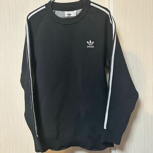 adidas originals ニット　スウェット　トレーナー