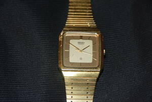 SEIKO セイコー 　6030-5490　　腕時計 クオーツ アナログ 3針 ゴールド