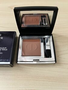 Dior アイシャドウ　570 モノ　クルール　クチュール