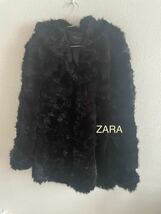 ZARA ザラ　フェイクファーコート　黒　フード付きコート　Lサイズ_画像1