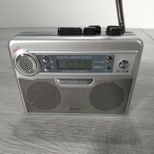 y103105t ZETTO カセットテープレコーダー ミニラジカセ 録音 再生 FM AM 時計 アラーム 昭和 レトロ ラジオ 本体のみ